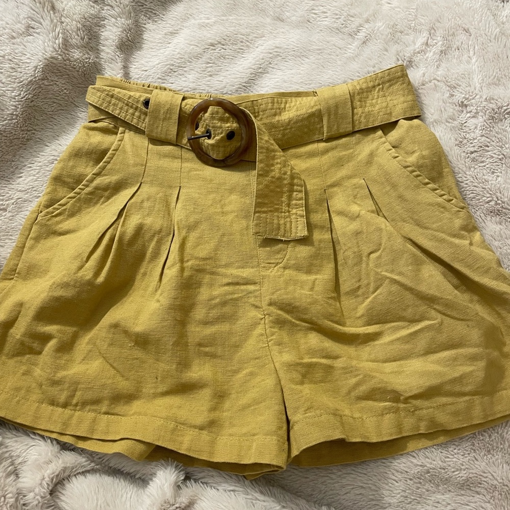 NWT American Eagle Linen Blend Shorts with Belt